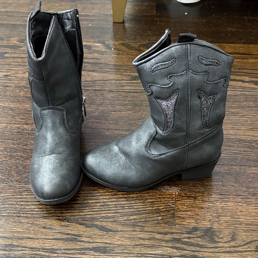 Vince Camuto Kids Glittery Black Boots
